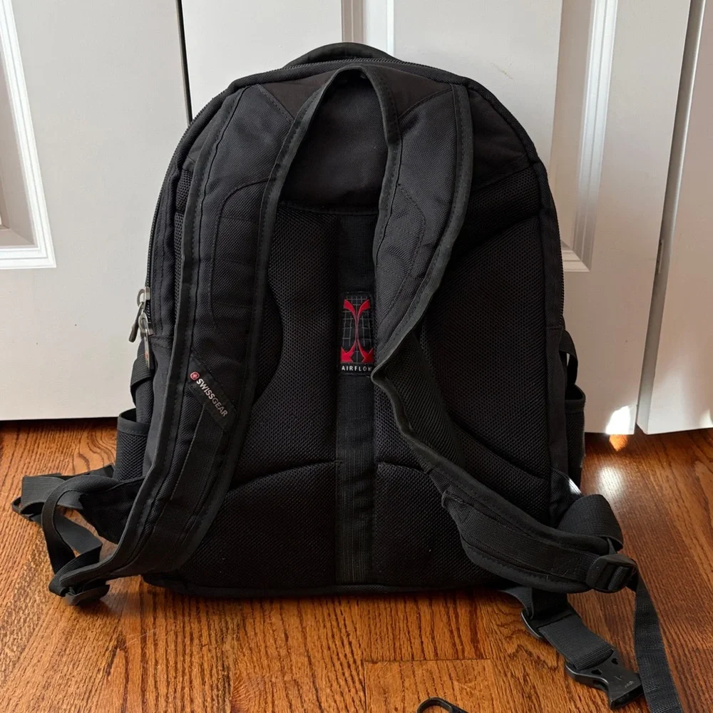 SWISS GEAR Laptop Backpack Airflow Multi Pocket Scan Smart Travel Heavy Duty - Picture 3 of 3